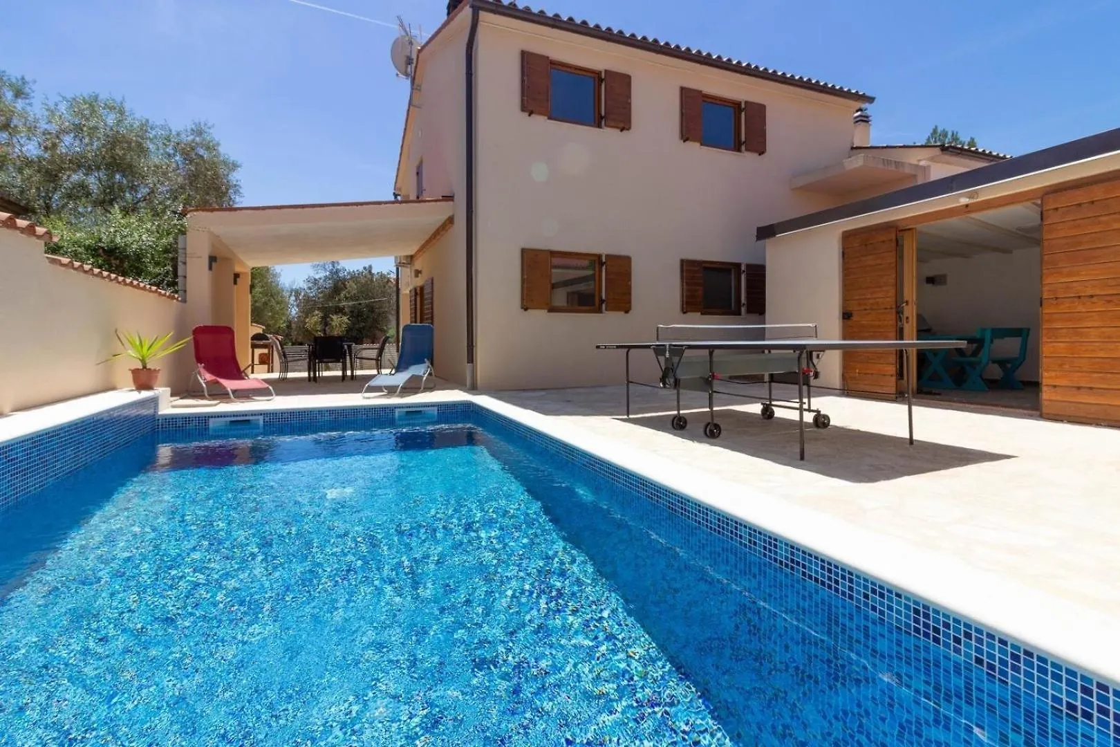 Ferienhaus Mit Privatpool Fuer 10 Personen Ca 175 Qm In Peroj, Istrien Istrische Riviera