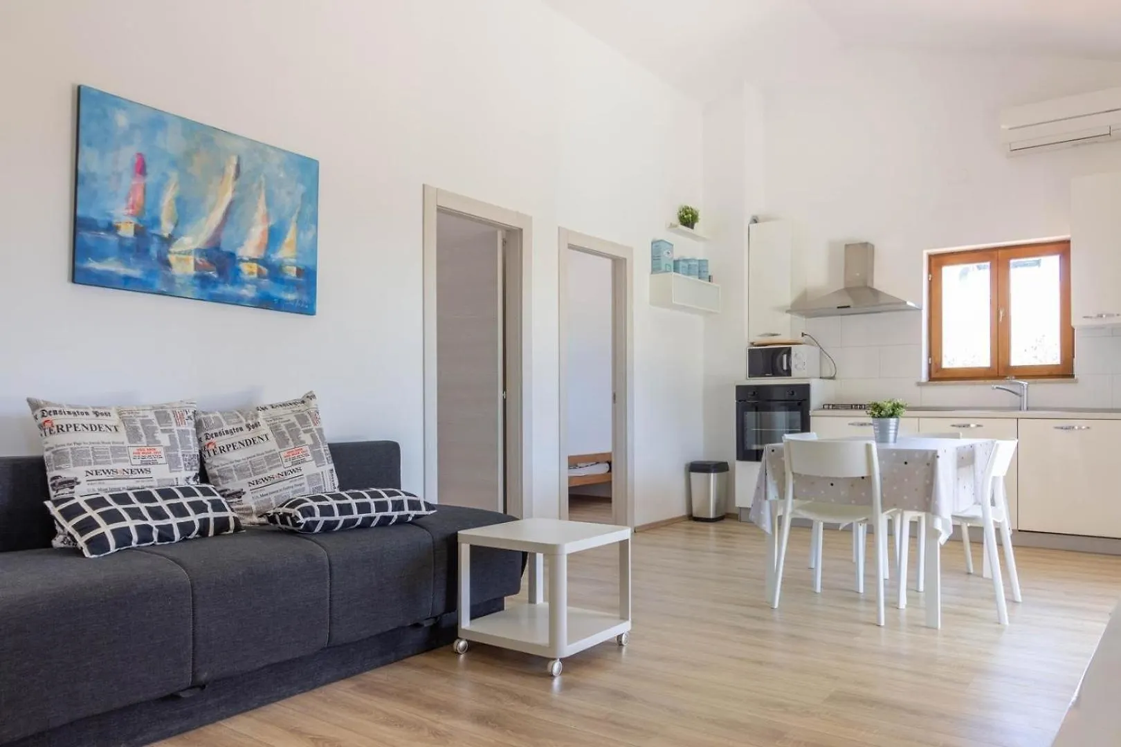 Ferienhaus Mit Privatpool Fuer 10 Personen Ca 175 Qm In Peroj, Istrien Istrische Riviera
